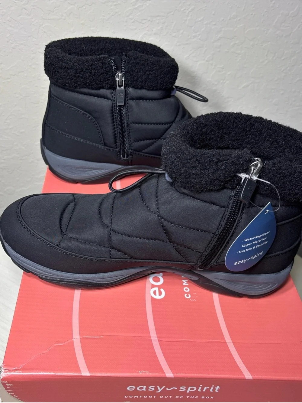 Easy Spirit Eagan2 Black Cozy Cold Weather Walking Booties Women's Size 9.5M NIB